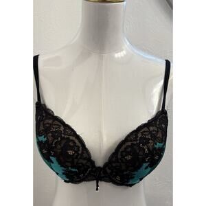 Victoria’s Secret Black/Green Lace Padded Push Up Bra Size 34D Sexy Coquette